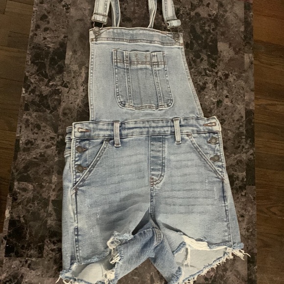 NWOT- Judy Blue Jean Overalls - Picture 4 of 5